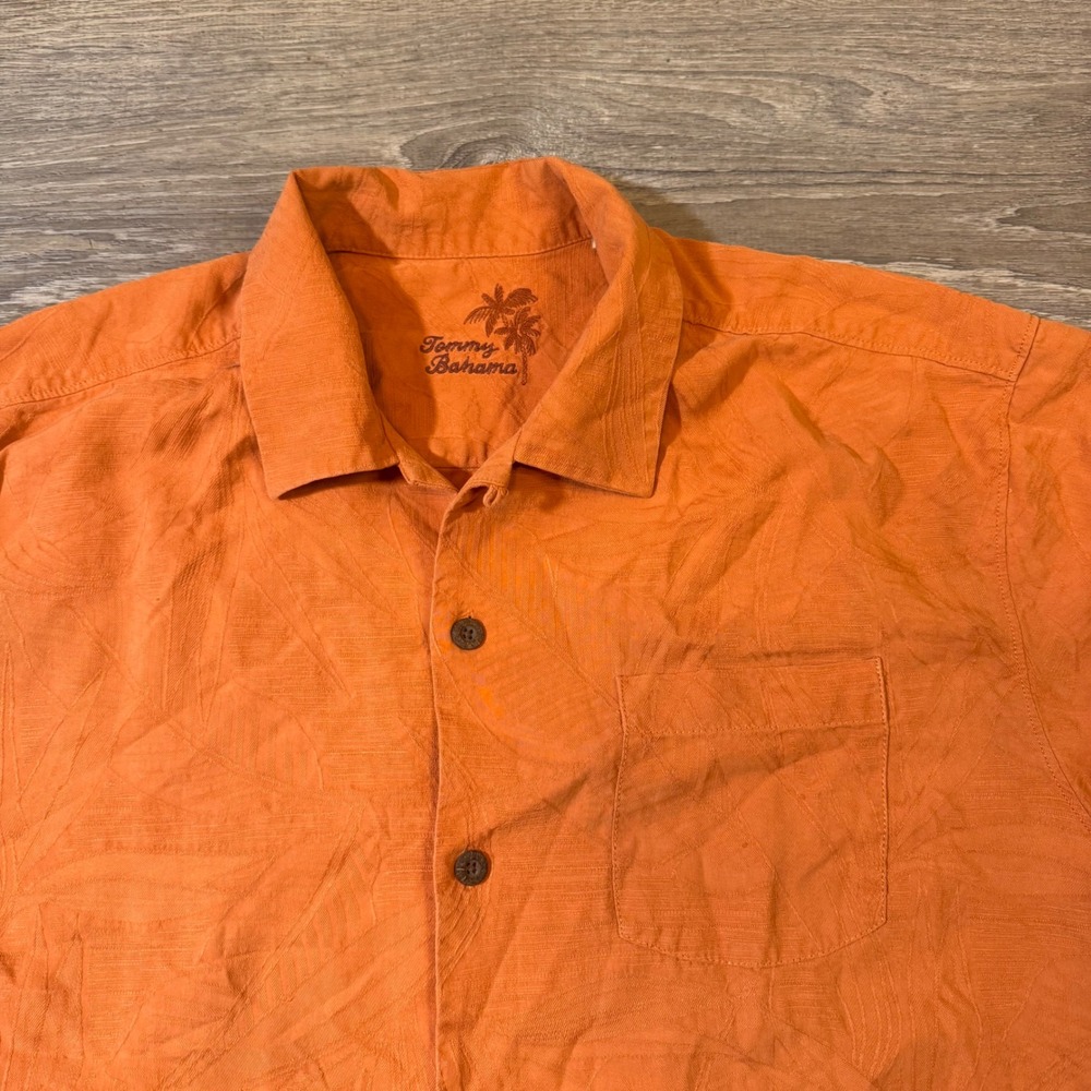 Tommy Bahama Orange Silk Leaf Print Short Sleeve Button Up Shirt Men's M